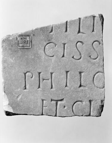 inscription, image 1/3