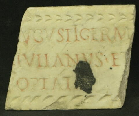 inscription, image 1/3