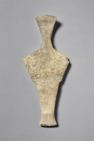 statuette, image 2/4