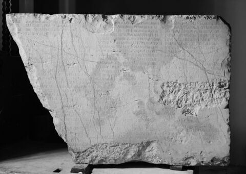 inscription, image 2/2