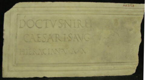 inscription, image 2/2
