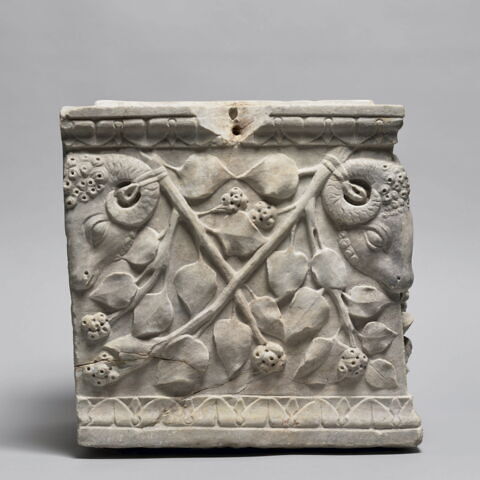 urne, image 3/8