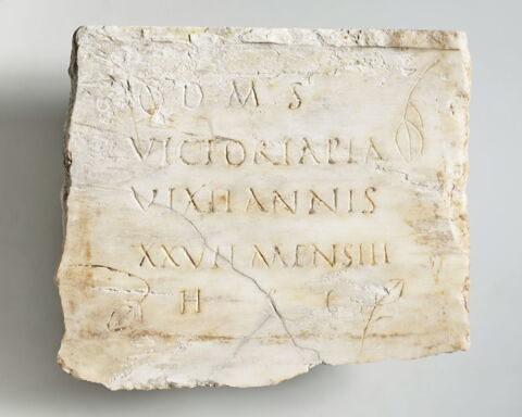 inscription, image 1/2