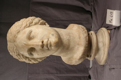 statue, image 4/5