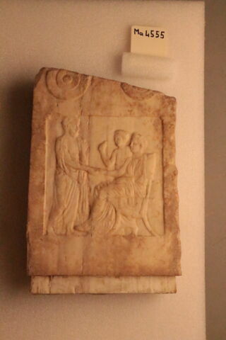 stèle funéraire, image 1/3