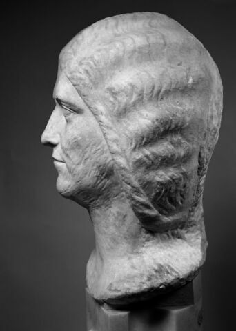 statue, image 5/6