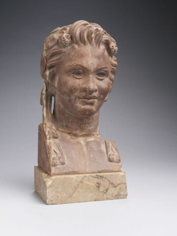statuette, image 2/2