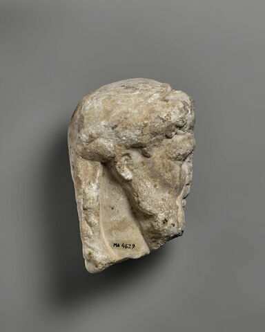 statuette, image 3/4