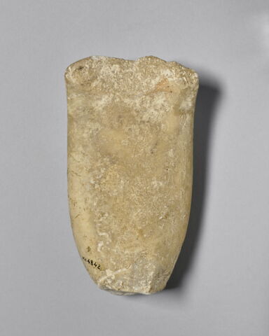 statuette, image 2/4