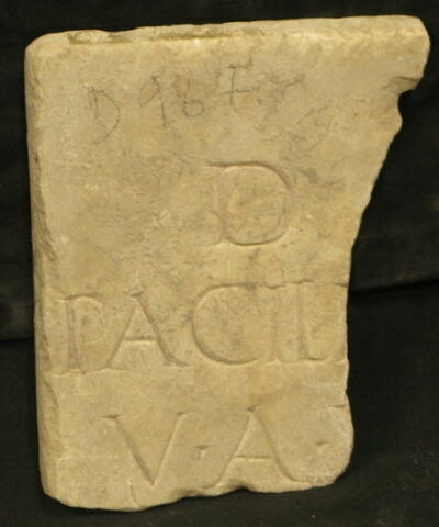 plaque de loculus  ; inscription, image 4/4