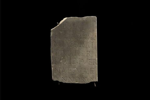 inscription, image 2/2