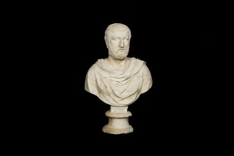 statue, image 1/4