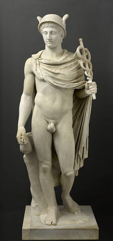 statue, image 1/3