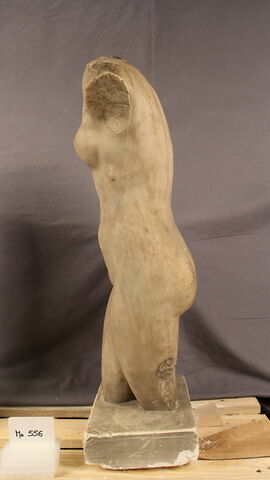 venus au collier, image 2/5