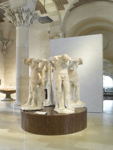 statue, image 8/13