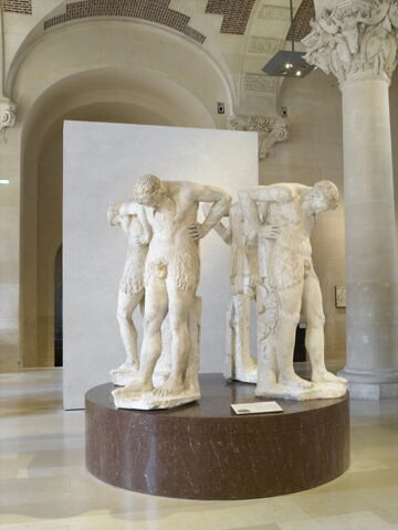 statue, image 8/12