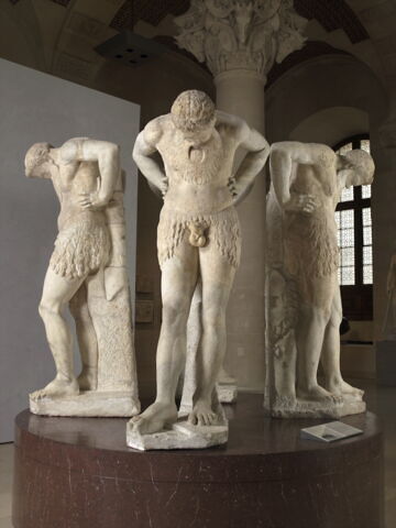 statue, image 9/12