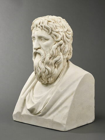 statue, image 2/6