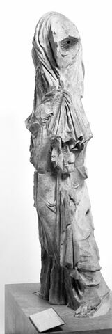 statue, image 9/10