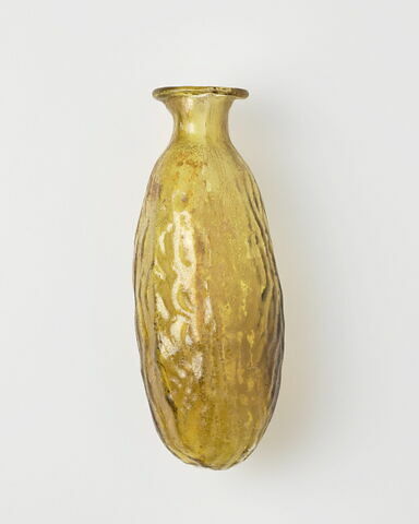 vase plastique ; flacon