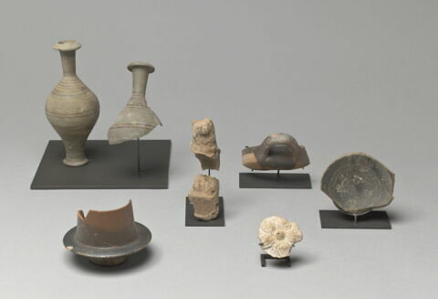 unguentarium, image 1/1