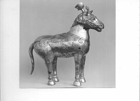 vase plastique, image 2/3