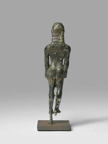 statuette, image 2/2