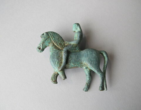 statuette, image 2/2