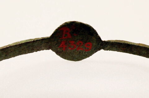 bracelet, image 3/6