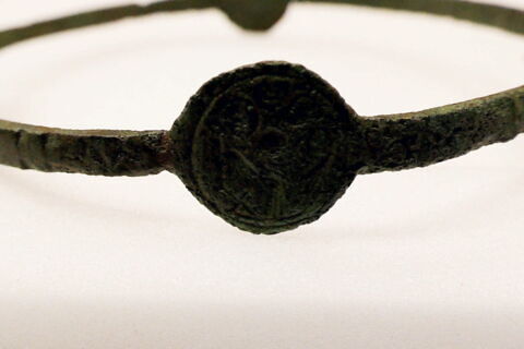 bracelet, image 4/6