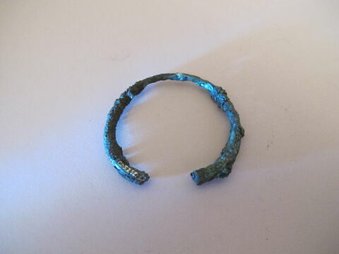 bracelet, image 1/1