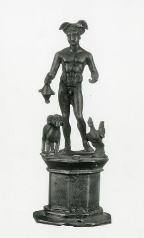 statuette, image 1/1