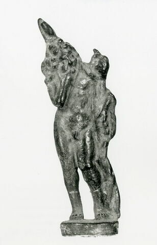 statuette, image 1/1