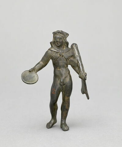 statuette, image 2/4