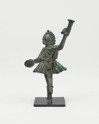 statuette, image 2/4