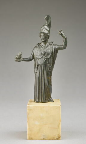 statuette, image 1/2