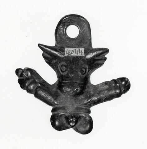 amulette phallique