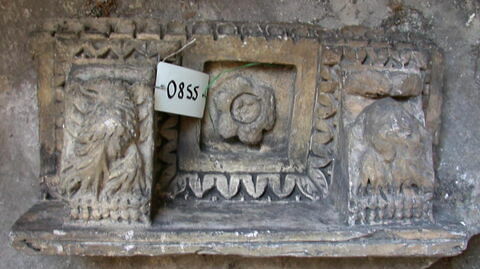 relief, image 1/1