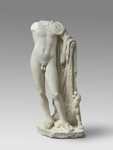 Statue d’Apollon transformée en Dionysos, image 1/4