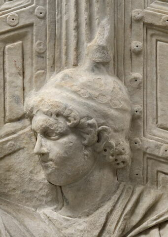 relief architectural, image 2/5