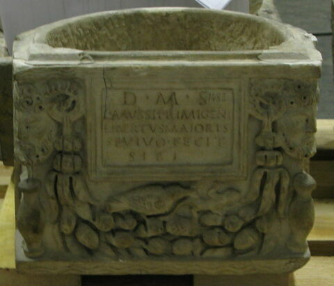 urne, image 2/5
