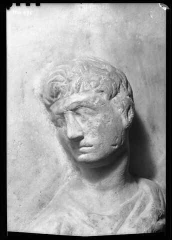 face, recto, avers, avant © Musée du Louvre / Maurice et Pierre Chuzeville