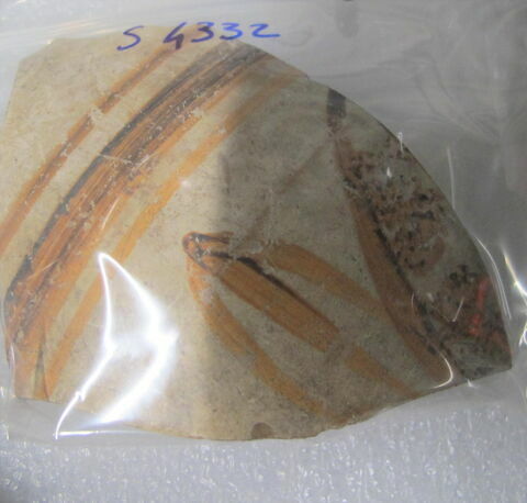 vase, image 2/3