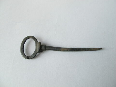 épingle, image 1/1