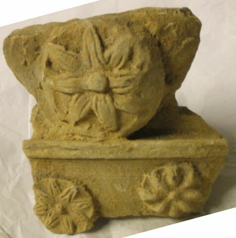 relief architectural, image 1/2
