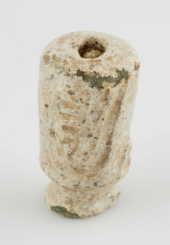 Petit flacon cylindrique sur piédouche, image 1/1