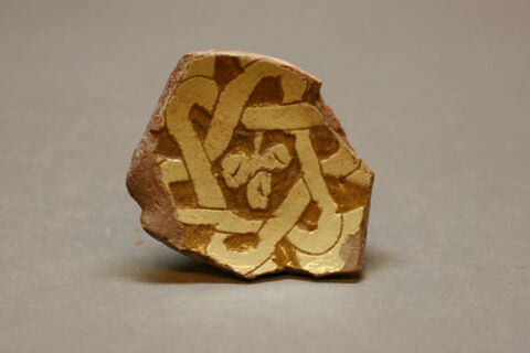 Fragment de coupelle, image 1/2