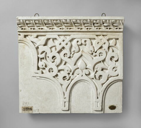 Moulage d'un décor architectural, image 1/3
