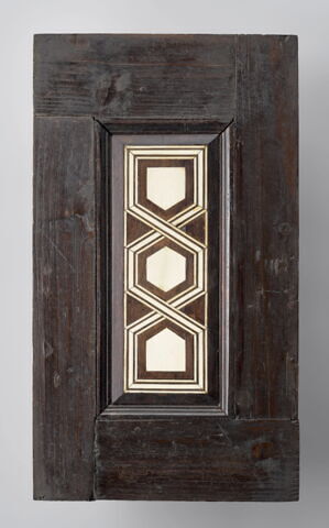 Petit panneau provenant de vantaux de porte, image 1/2