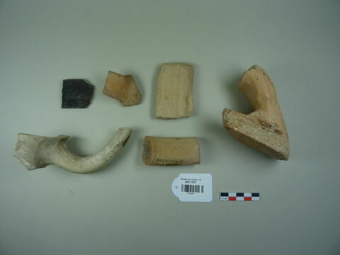 Lot de 6 anses de jarres, image 1/2